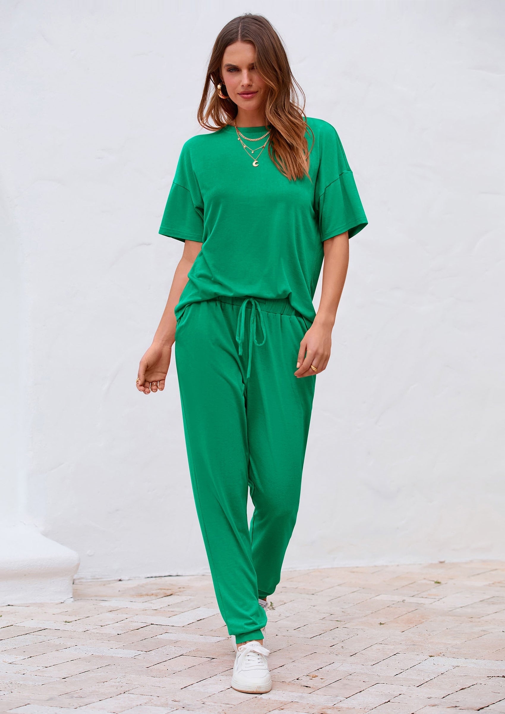 Women's Two Piece Lounge Sets Spring Summer Jogger Pants Vacation Outfits Travel Airplane Matching Clothes