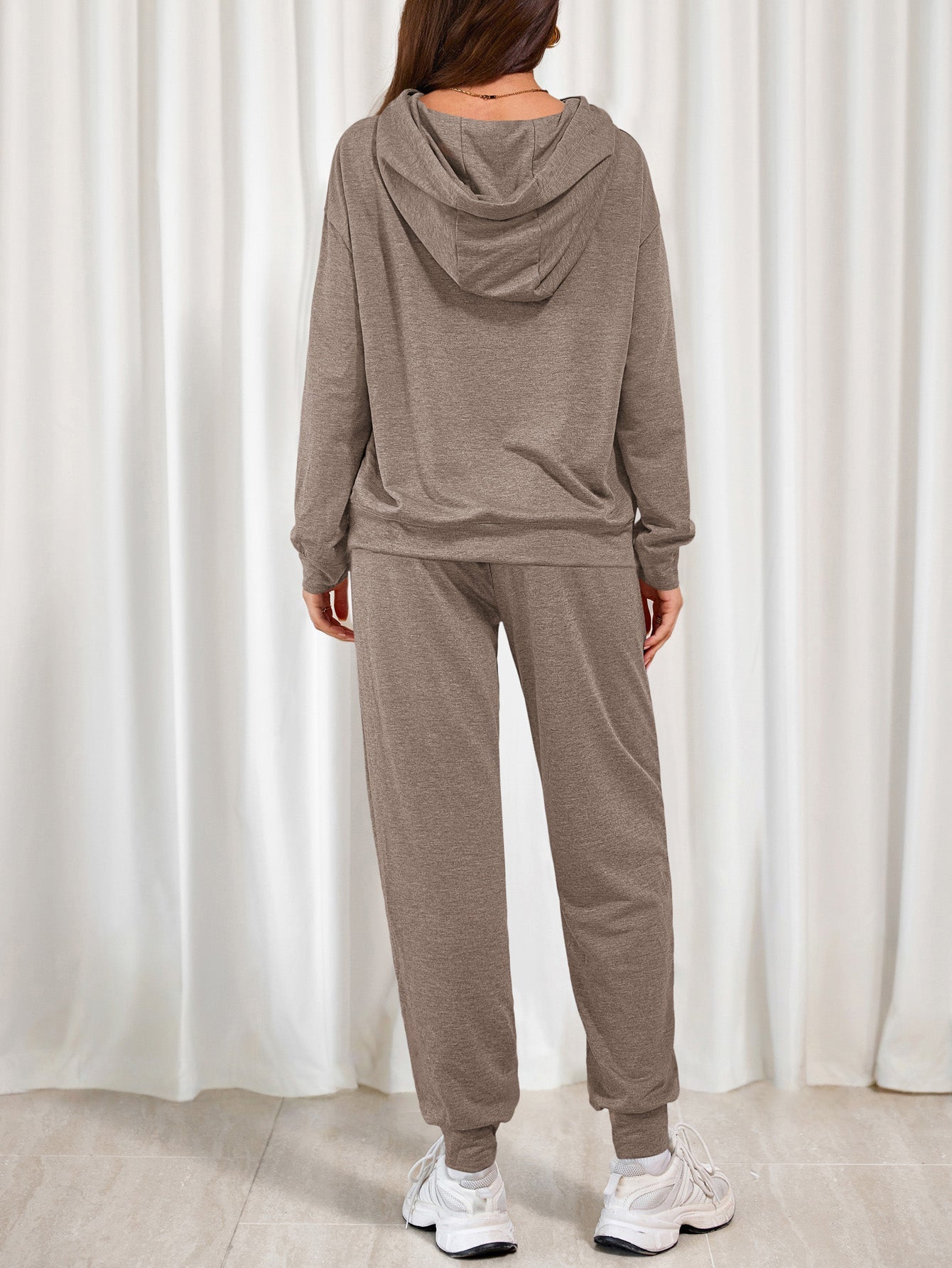 Women's Two Piece Outfits Sweatsuits Lounge Sets Hoodies Sweatshirt Joggers Sweatpants Fall Fashion Clothes