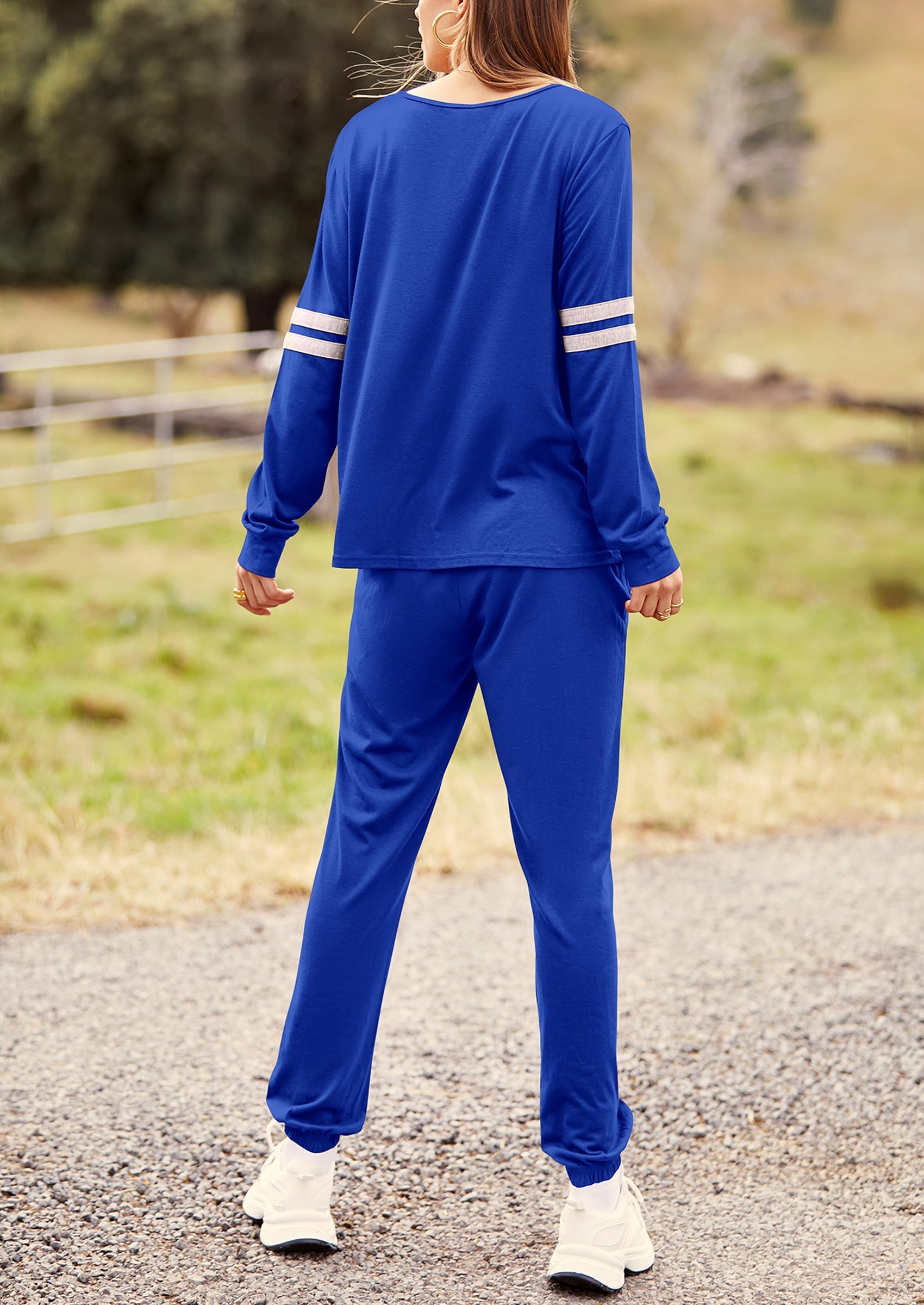 Women's Color Block 2 Piece Spring Tracksuit Crewneck Long Sleeve Tops Long Sweatpants Outfits Lounge Sets