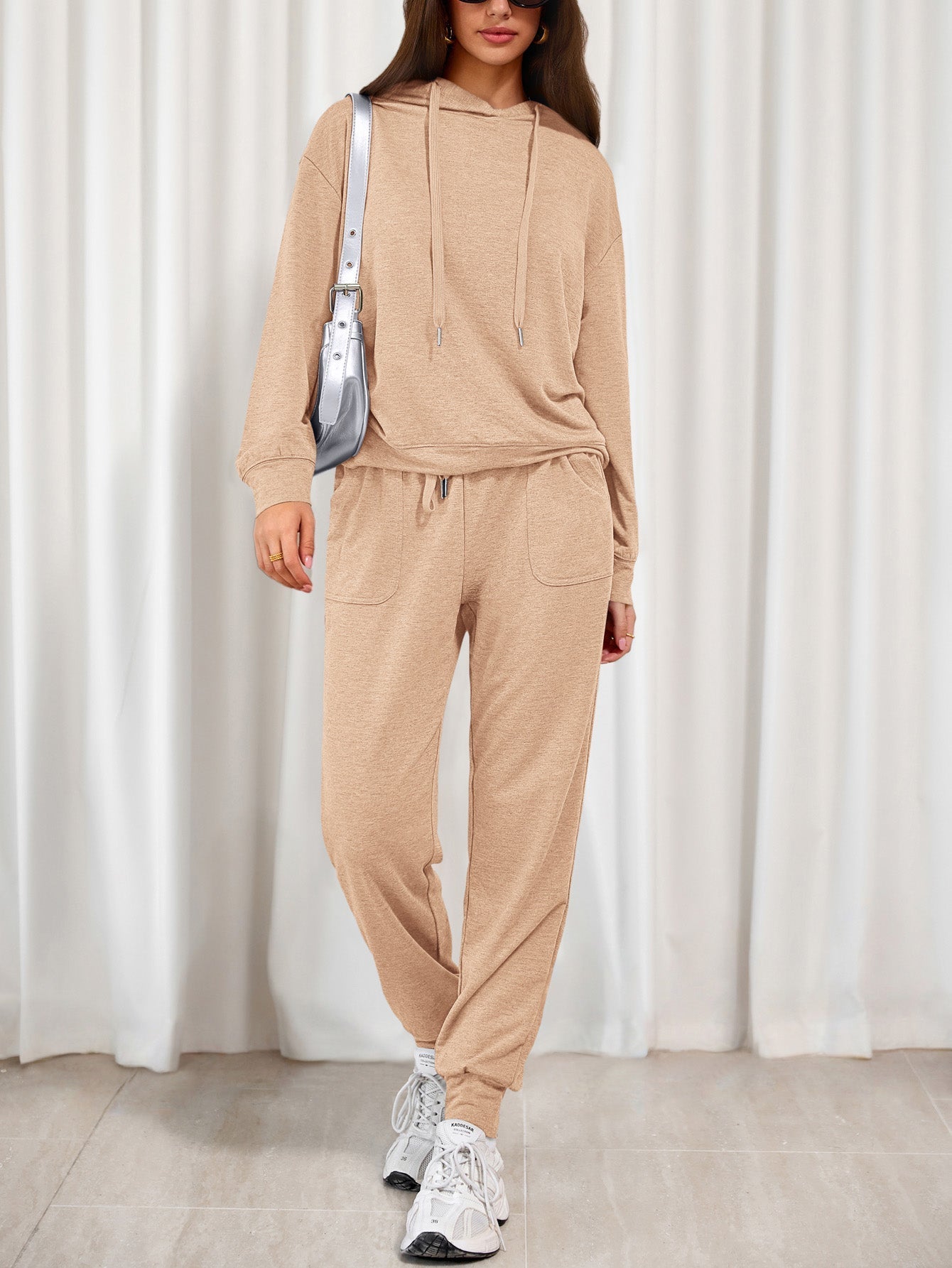 Women's Two Piece Outfits Sweatsuits Lounge Sets Hoodies Sweatshirt Joggers Sweatpants Fall Fashion Clothes