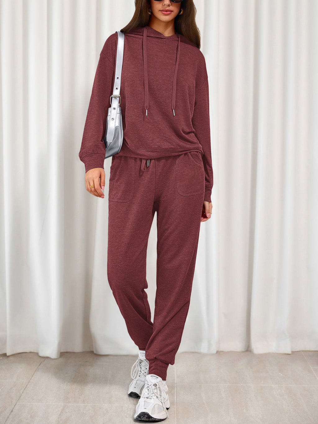 Women's Two Piece Outfits Sweatsuits Lounge Sets Hoodies Sweatshirt Joggers Sweatpants Fall Fashion Clothes