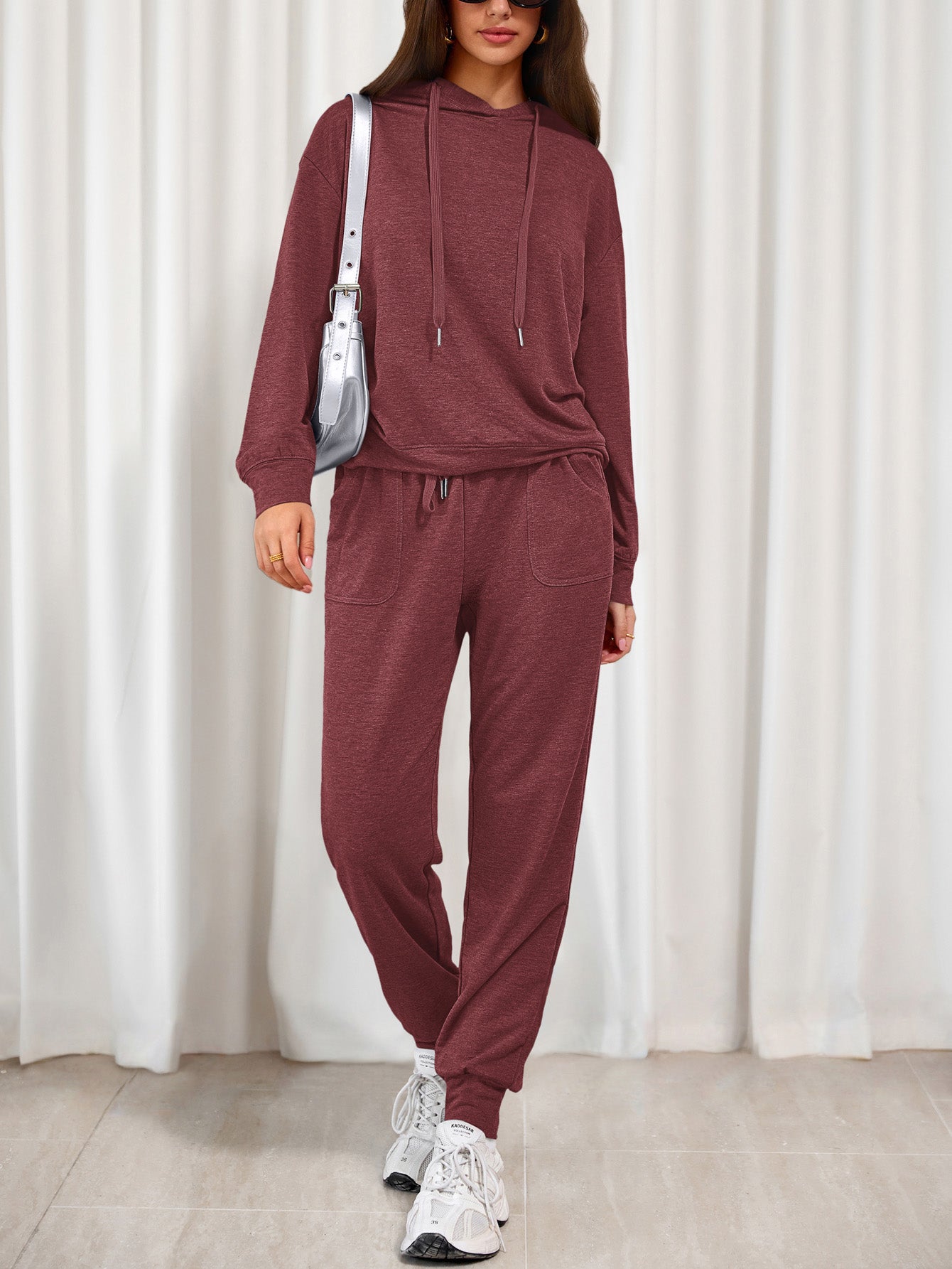 Women's Two Piece Outfits Sweatsuits Lounge Sets Hoodies Sweatshirt Joggers Sweatpants Fall Fashion Clothes