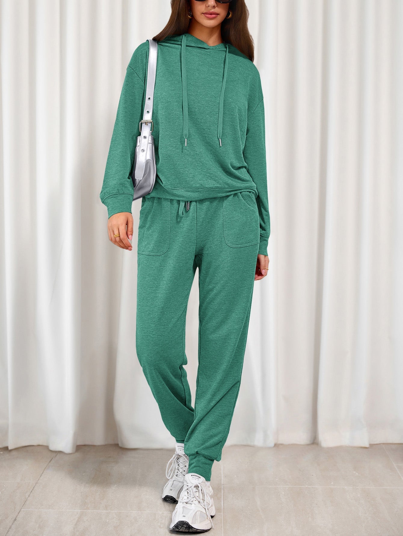 Women's Two Piece Outfits Sweatsuits Lounge Sets Hoodies Sweatshirt Joggers Sweatpants Fall Fashion Clothes