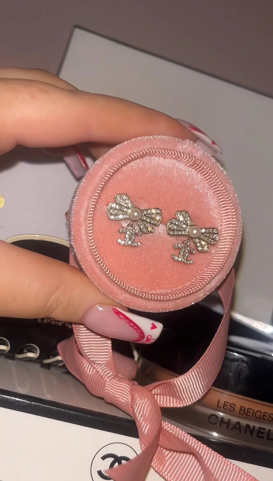 Siff Bow Earrings