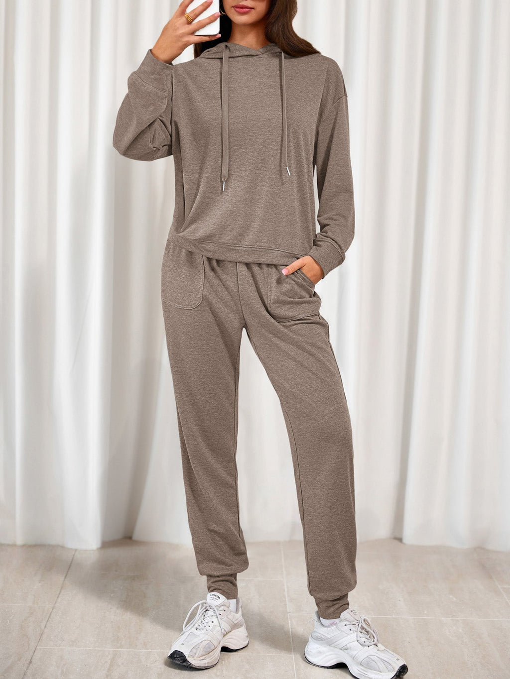 Women's Two Piece Outfits Sweatsuits Lounge Sets Hoodies Sweatshirt Joggers Sweatpants Fall Fashion Clothes