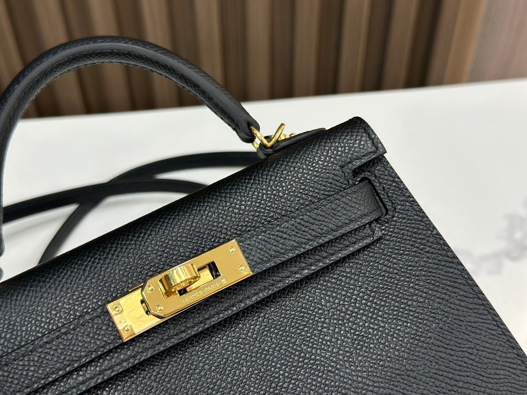 kelly mini