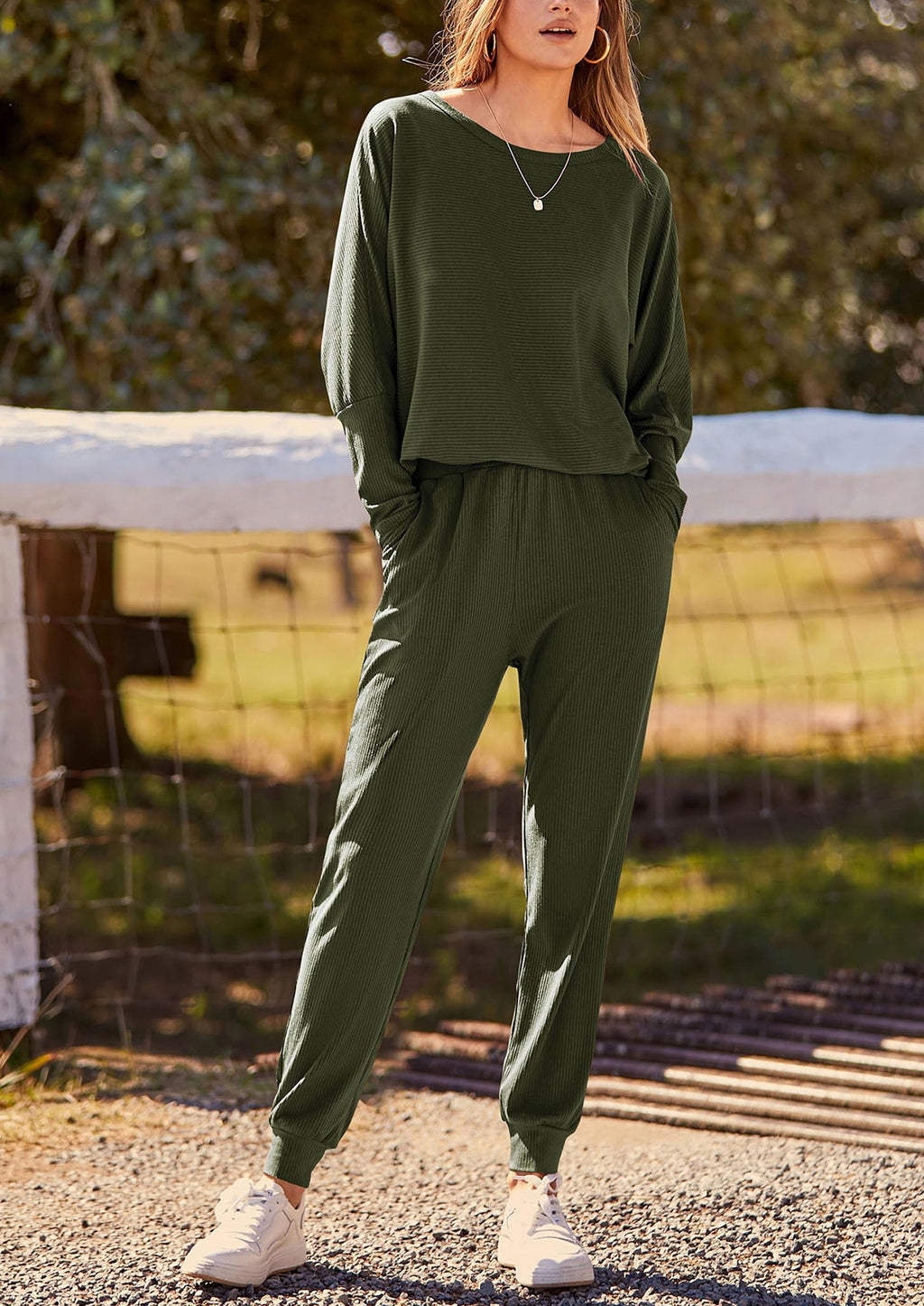 Women's Fall 2 Piece Lounge Set Long Sleeve Tops Ribbed Pants Spring Matching Sweatsuit Travel Outfits Clothes