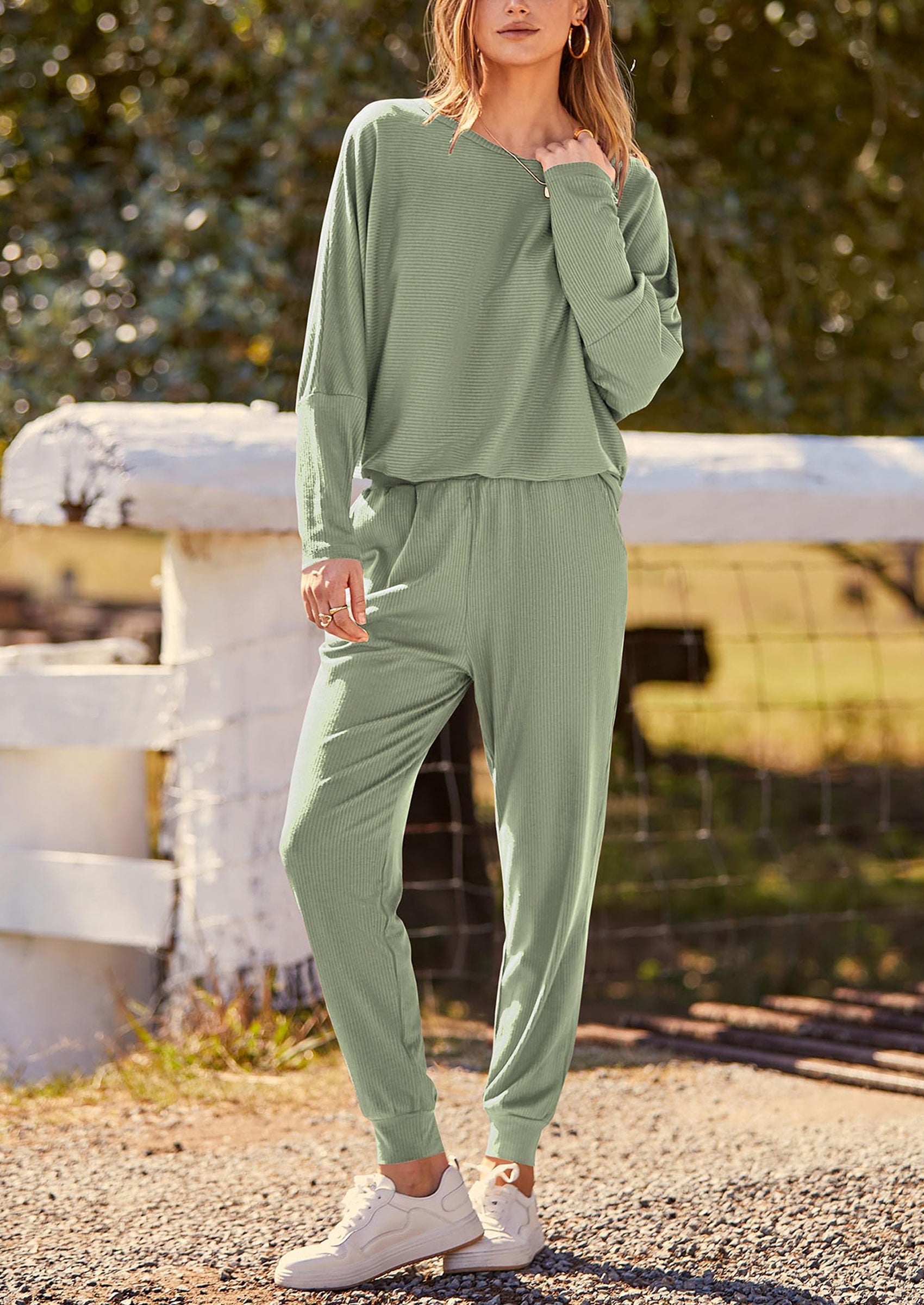 Women's Fall 2 Piece Lounge Set Long Sleeve Tops Ribbed Pants Spring Matching Sweatsuit Travel Outfits Clothes
