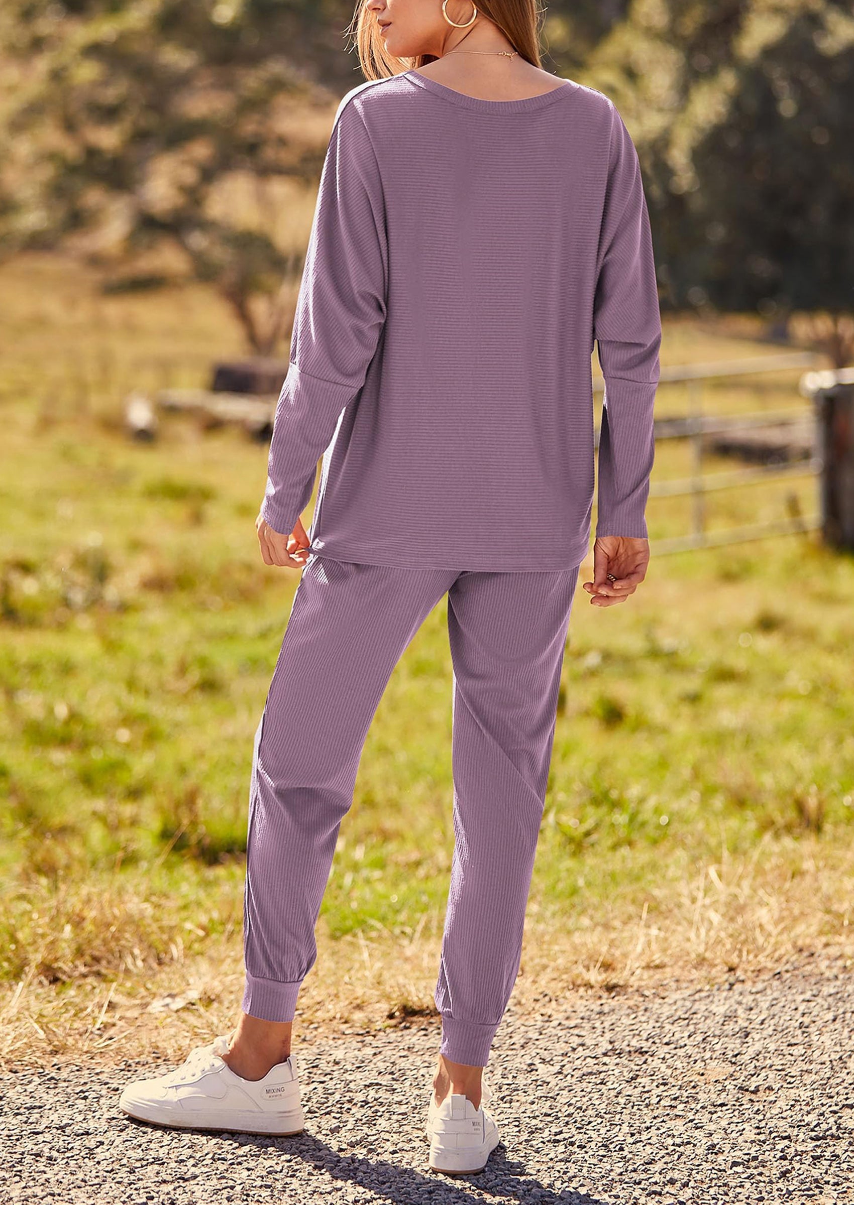 Women's Fall 2 Piece Lounge Set Long Sleeve Tops Ribbed Pants Spring Matching Sweatsuit Travel Outfits Clothes