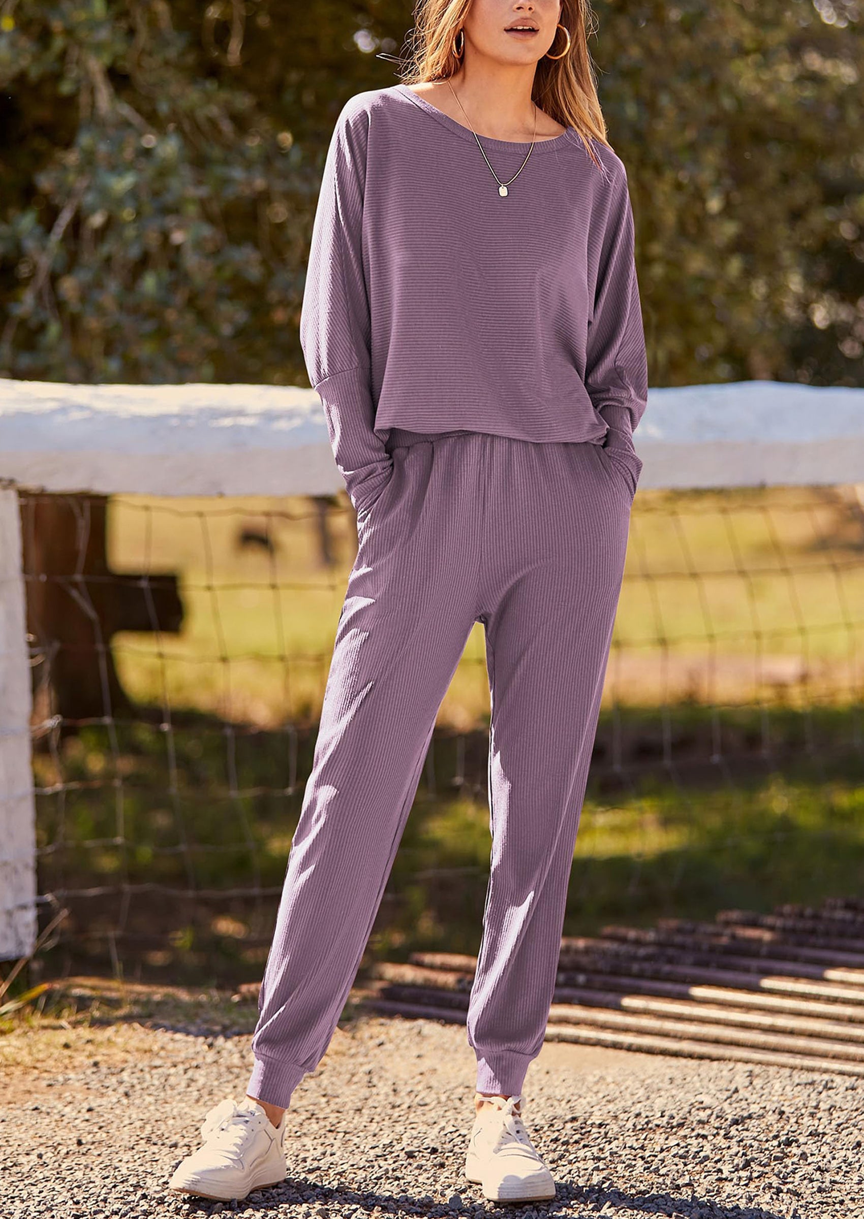 Women's Fall 2 Piece Lounge Set Long Sleeve Tops Ribbed Pants Spring Matching Sweatsuit Travel Outfits Clothes
