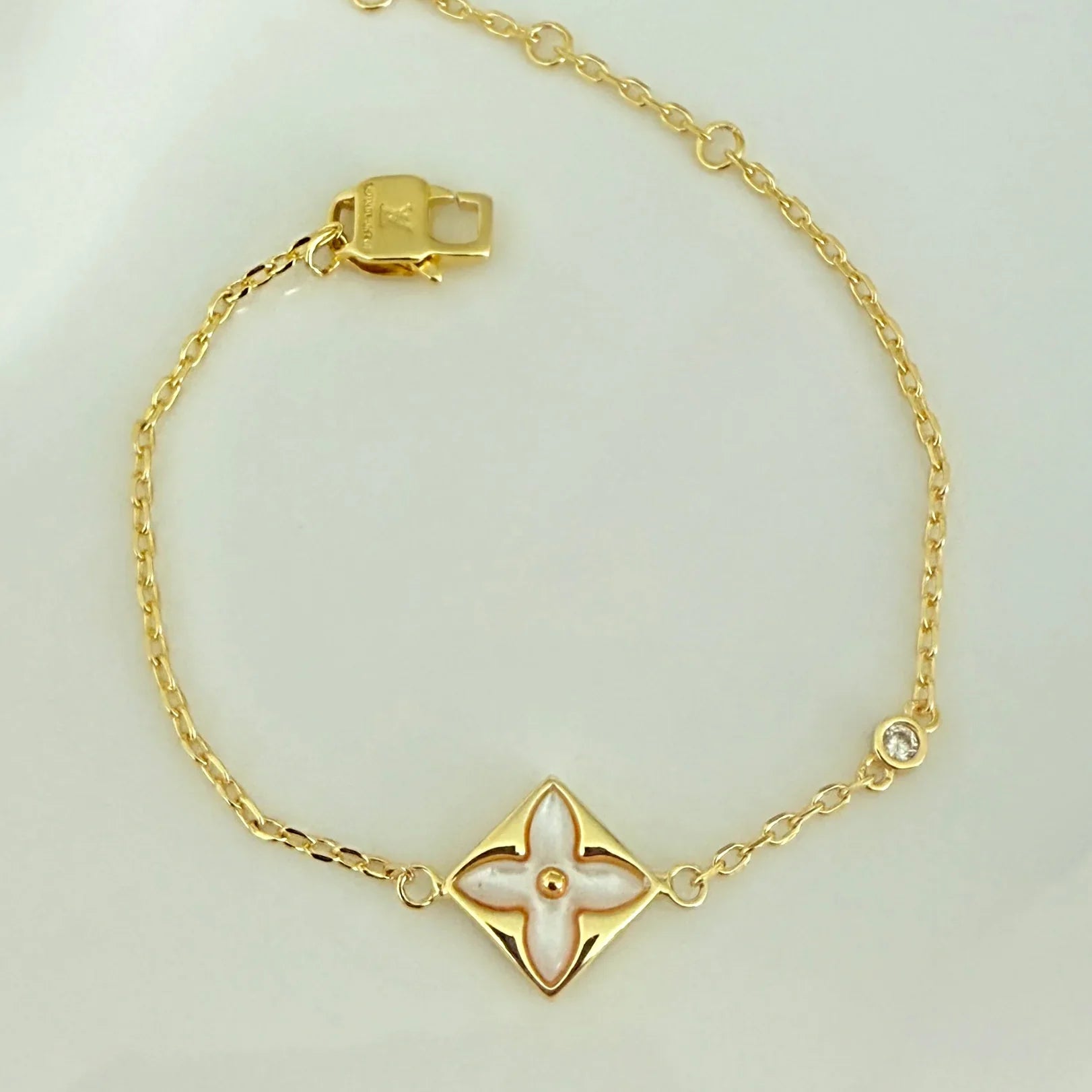 Nova Bracelet