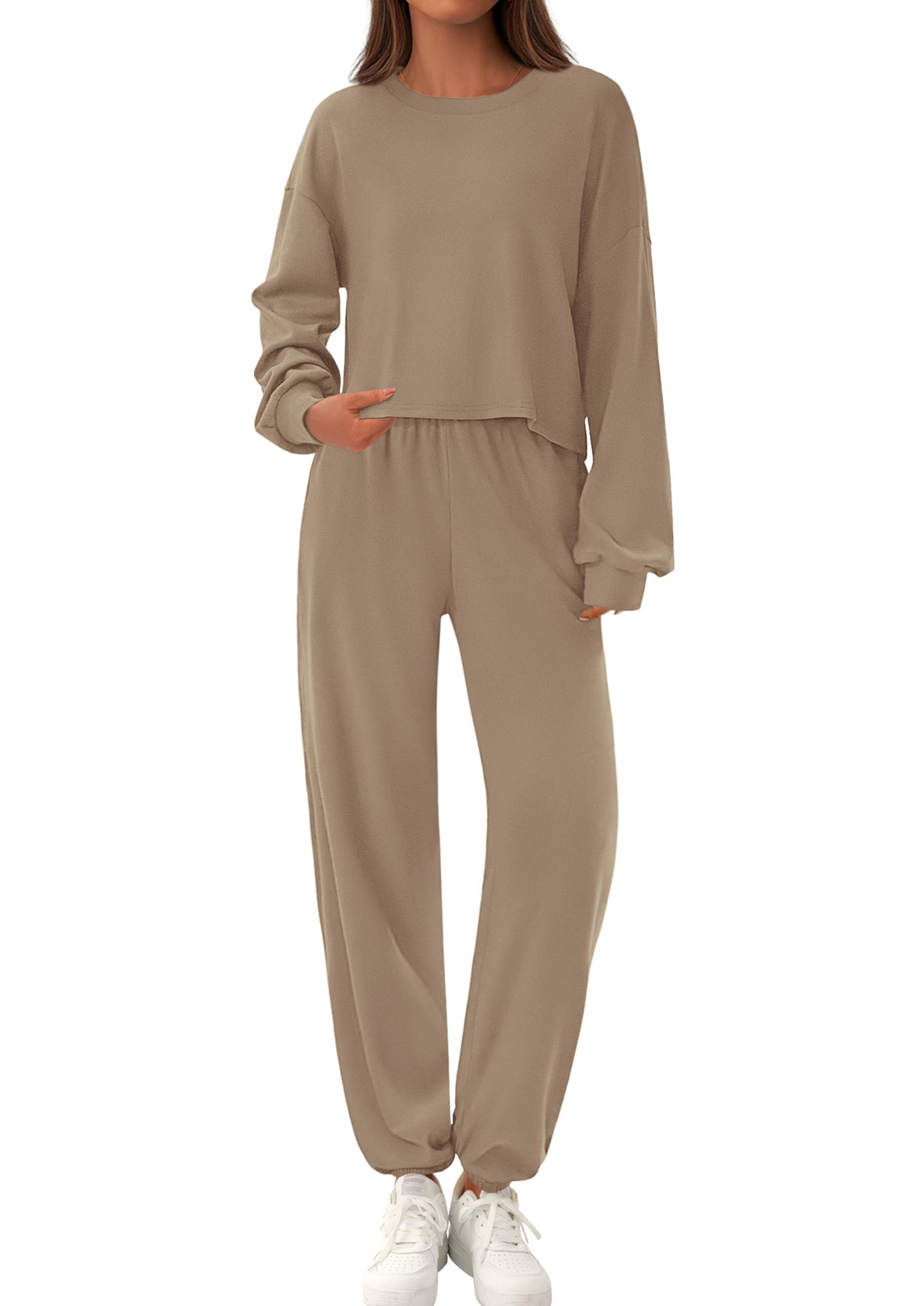 Women's Two Piece Outfits Lounge Sets Long Sleeve Pullover Tops Sweatpants Fall Fashion Matching Clothing