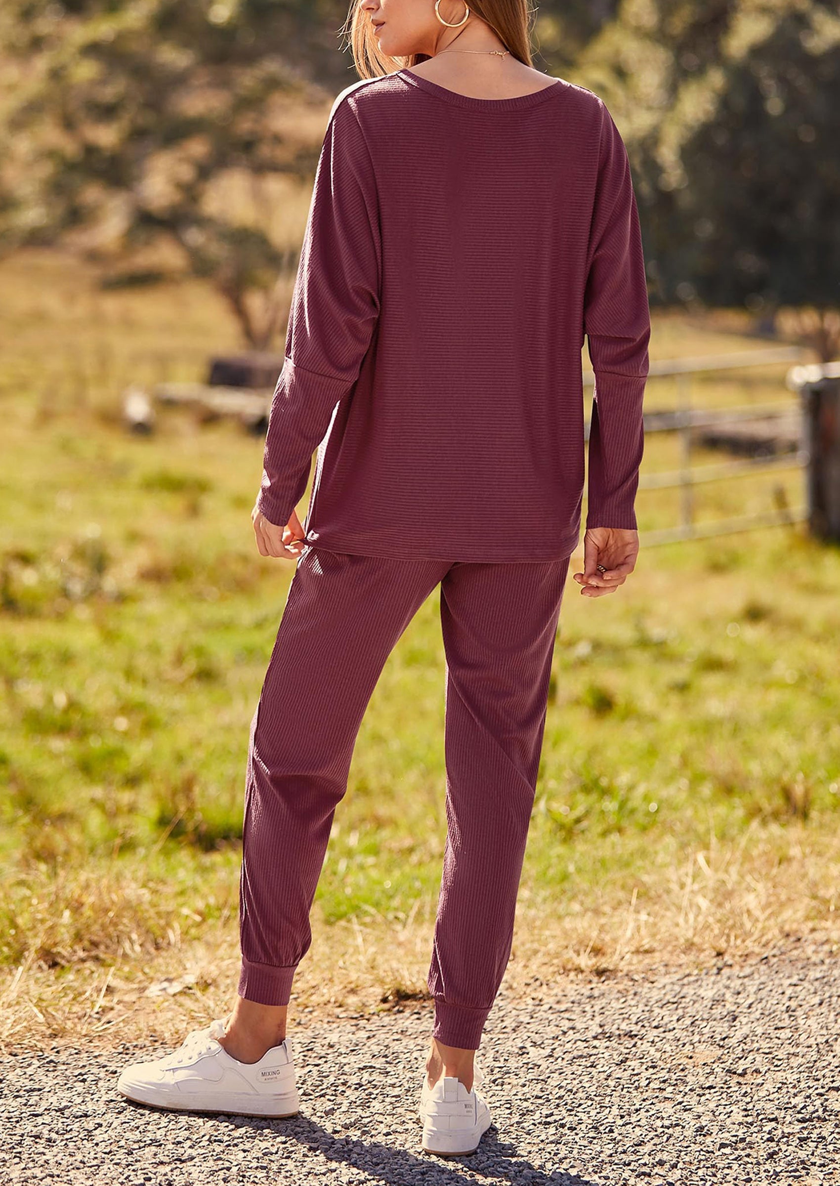 Women's Fall 2 Piece Lounge Set Long Sleeve Tops Ribbed Pants Spring Matching Sweatsuit Travel Outfits Clothes